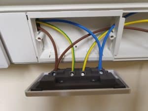 Electrical Socket wiring