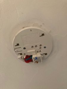 Electrical Safety Certificate missing cap from smoke alarm